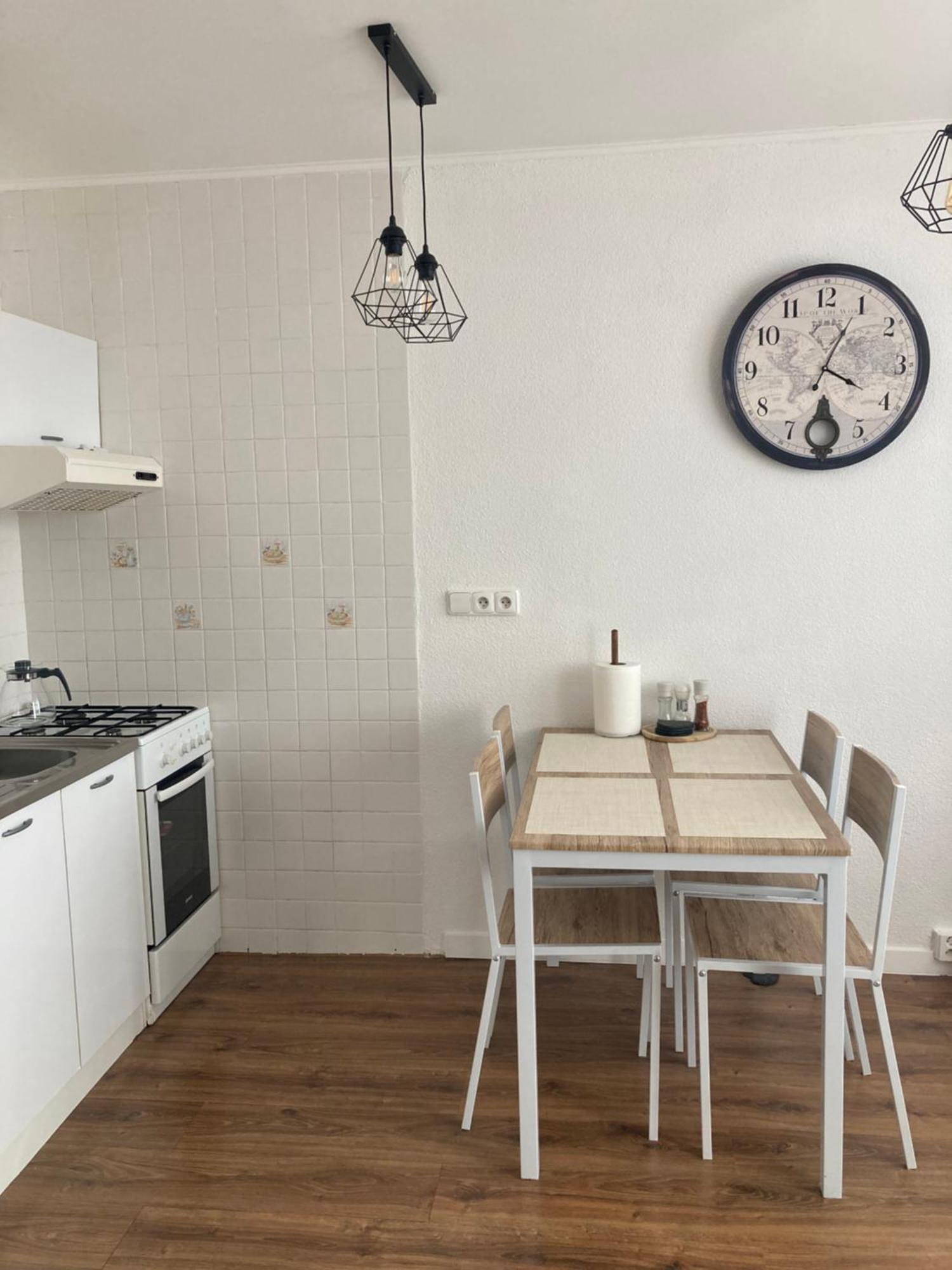 Utulny Apartman Blizko Centra Michalovce Exterior photo